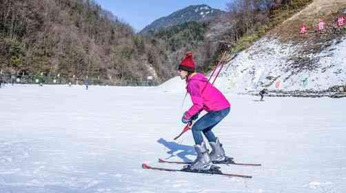 神农架滑雪场门票多少钱,神农架滑雪场开放时间