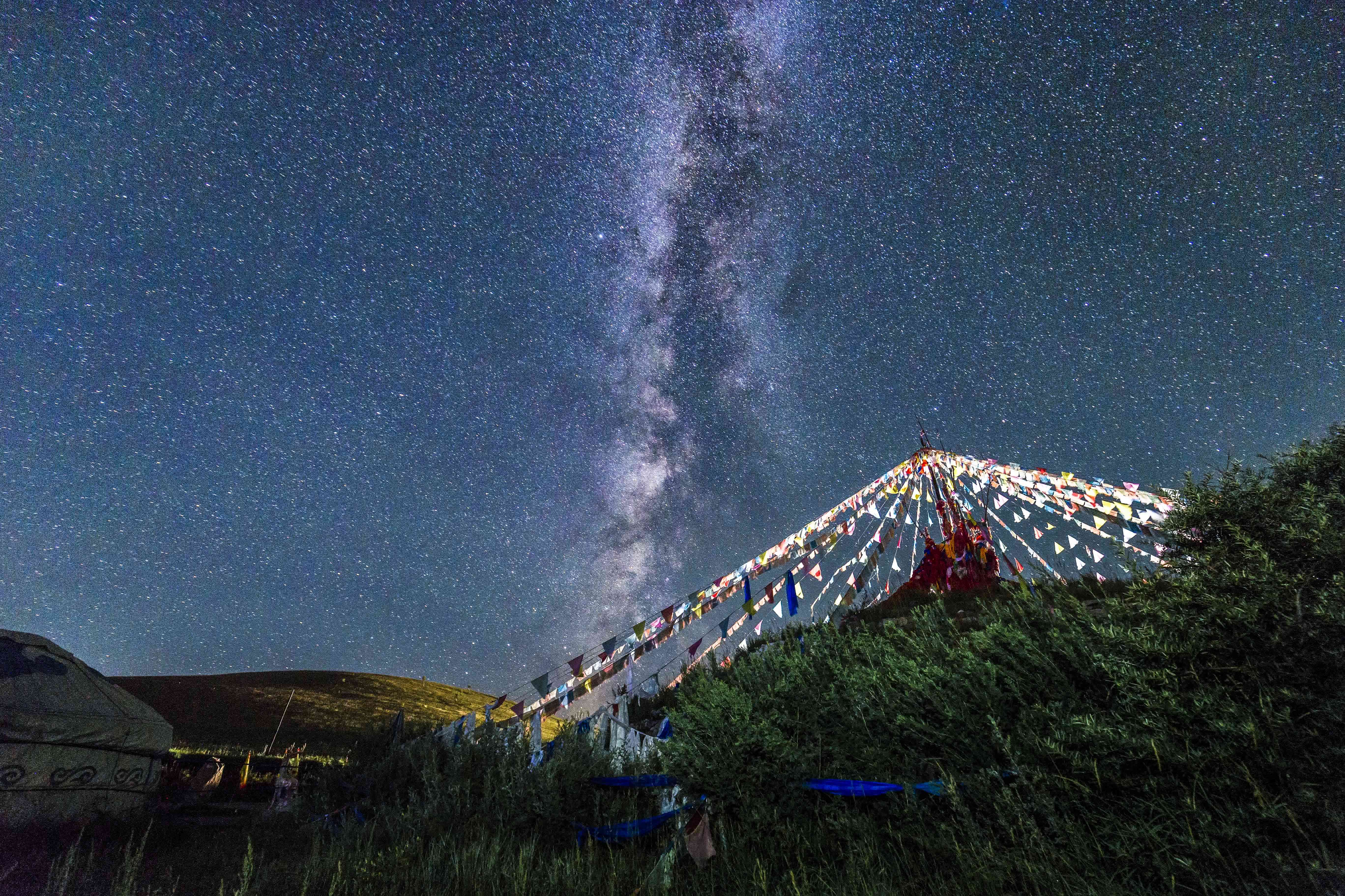 守望夜空中最亮的星——记录乌兰布统的璀璨星空