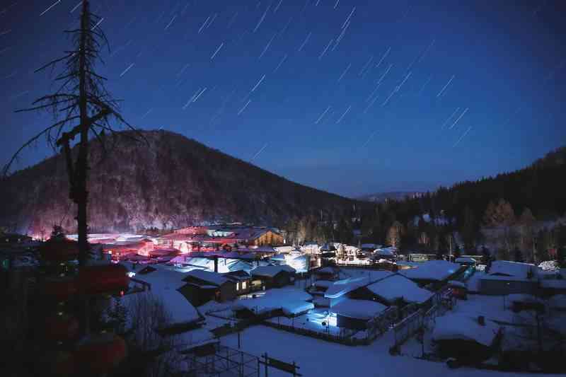 雪谷和雪乡哪个好玩