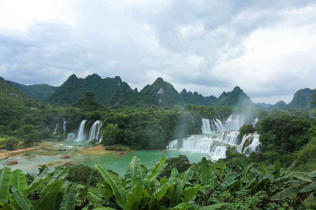 这篇德天瀑布旅游攻略，教你玩转德天瀑布