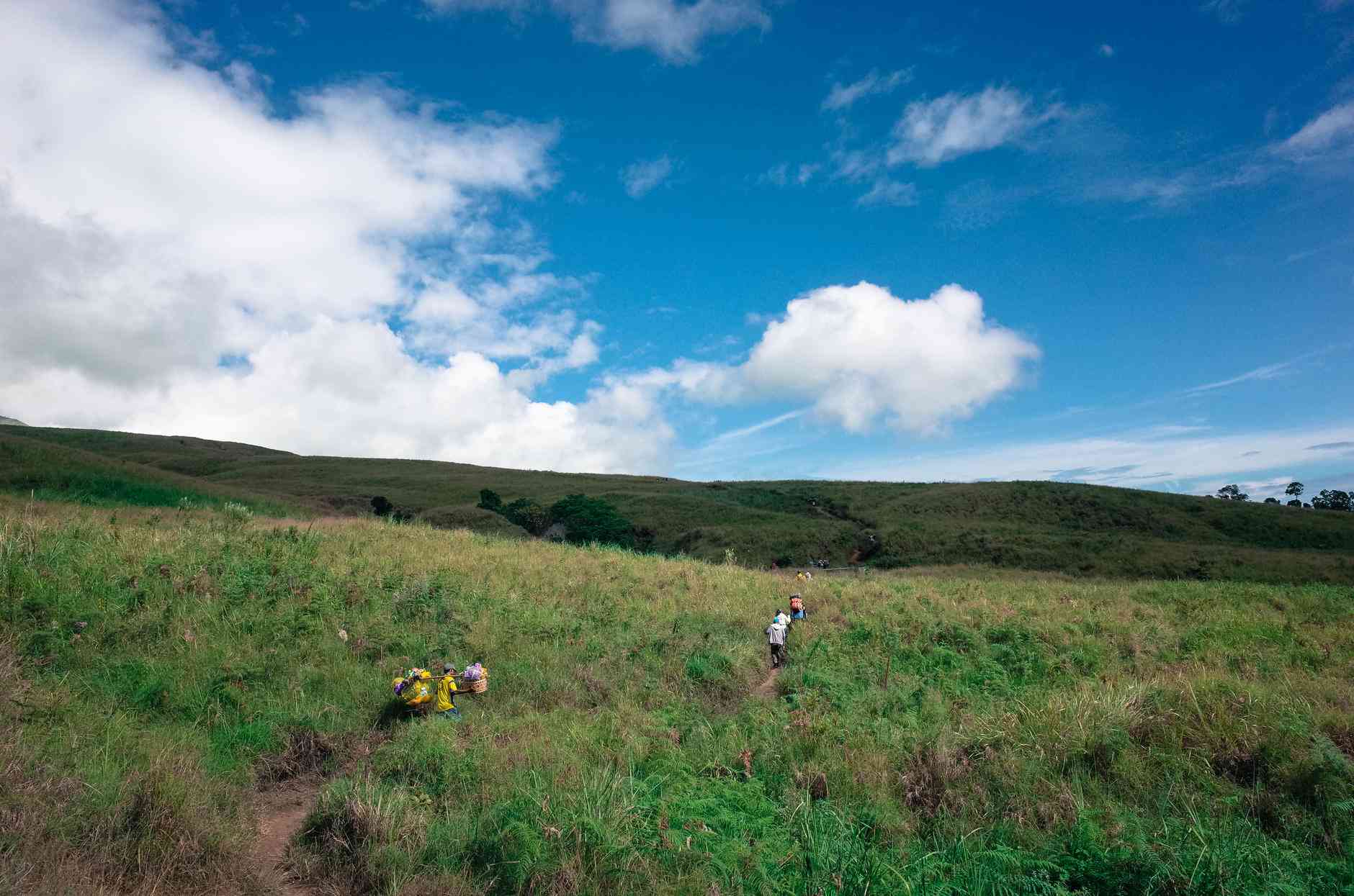 来到林贾尼登山，登林贾尼火山前必须准备的攻略请收下！