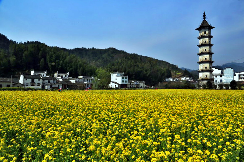 凤山龙天塔