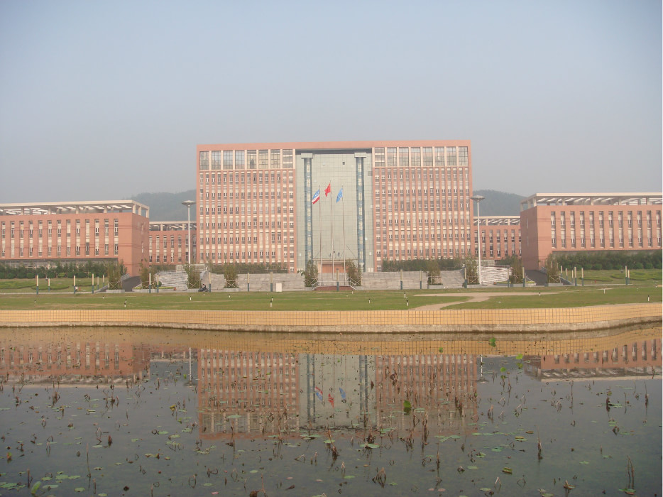 吉林大学学院