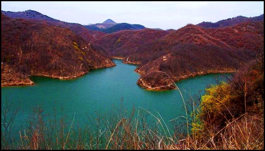 凤凰天池(淋漓湖)